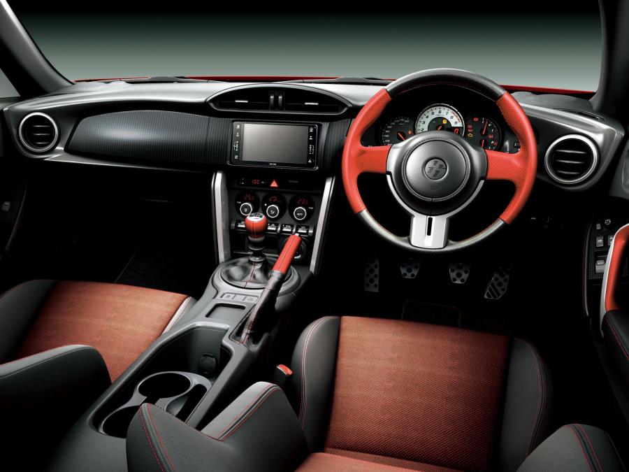  Toyota GT 86 GT 2012 года  (фото 11 из 12)